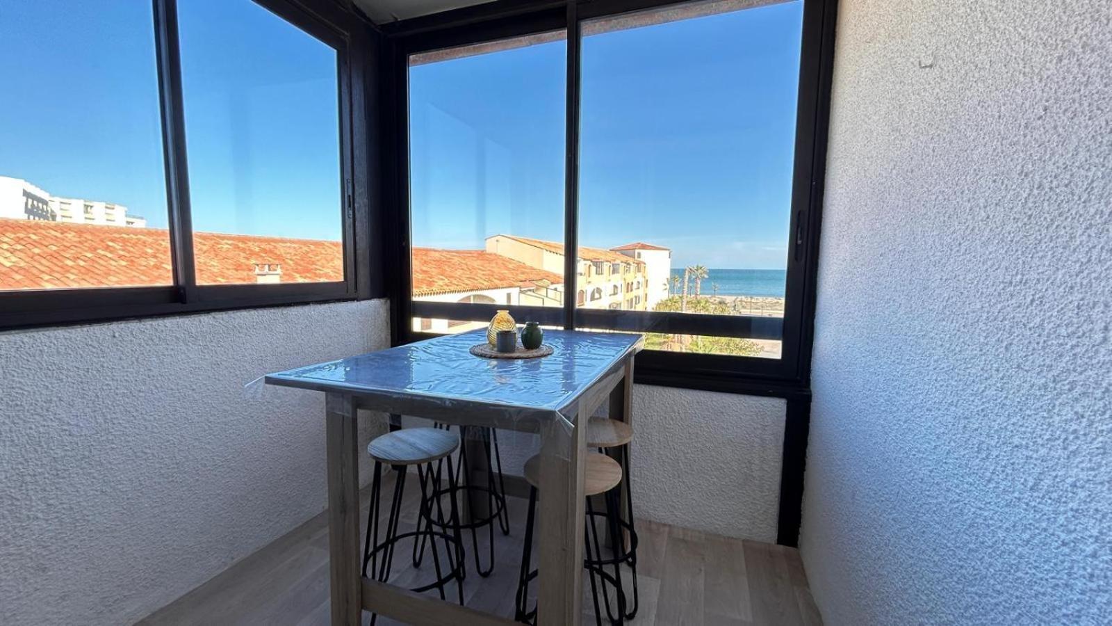 Appartement Le Barcares Avec Vue Sur Mer De Type T2 Location Arrivee A Partir De 15H Depart Maximum A 11H Location Du Samedi Au Samedi Juillet Et Aout Le Barcarès Exterior foto